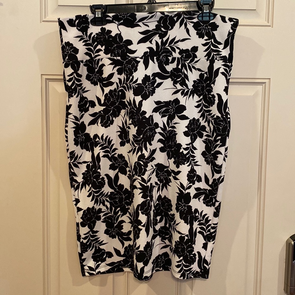 LuLaRoe Cassie Skirt
